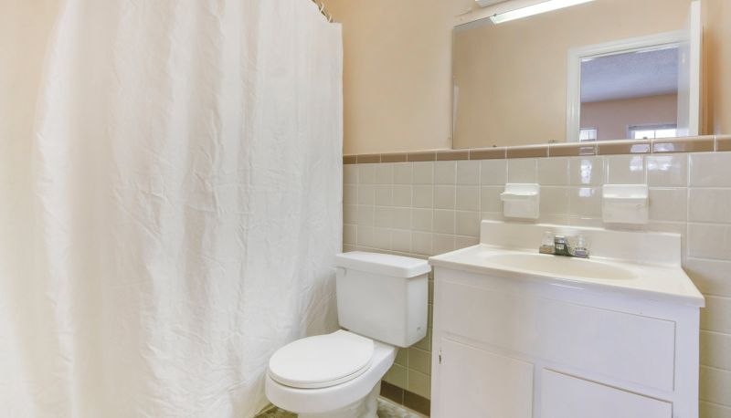 Info - OYO Hotel Durham West Hills