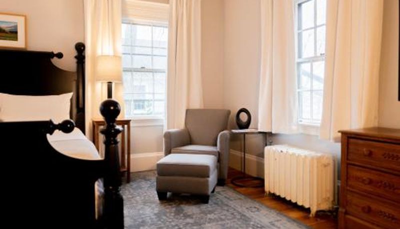 Bilgi - The Inn on Park Row OneSixtyFive