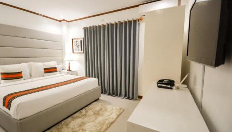 Oda - Sur Beach Resort Boracay
