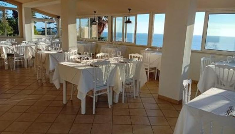 Üç kişilik oda - HOTEL MERCURIO SUL MARE - Fish restaurant and private beach
