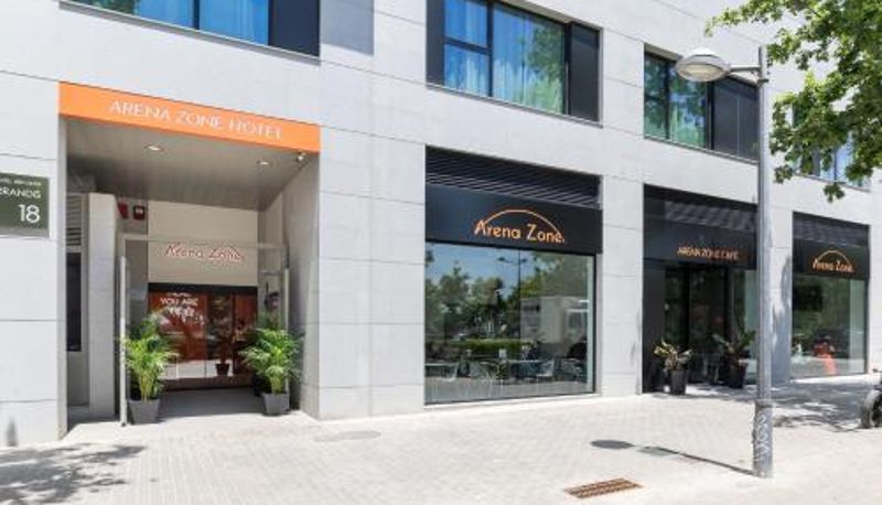 Bilgi - Arena Zone Hotel
