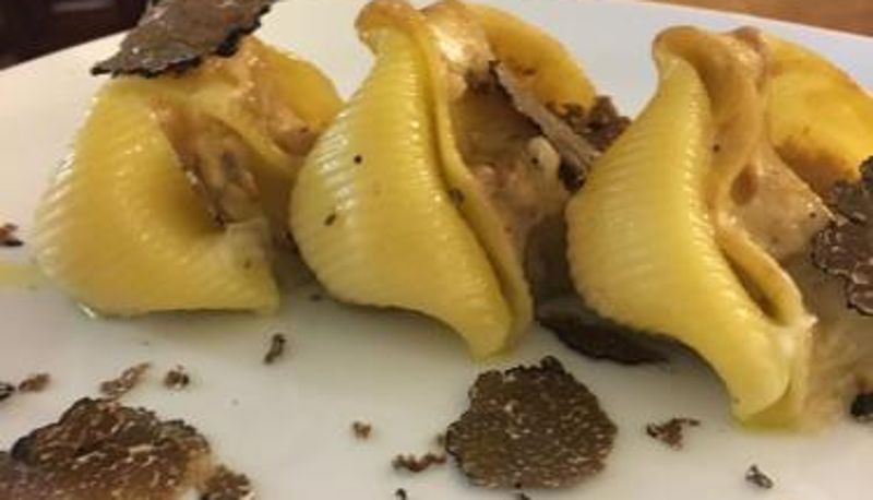 Salle de petit-déjeuner dans le restaurant - La Poiana
