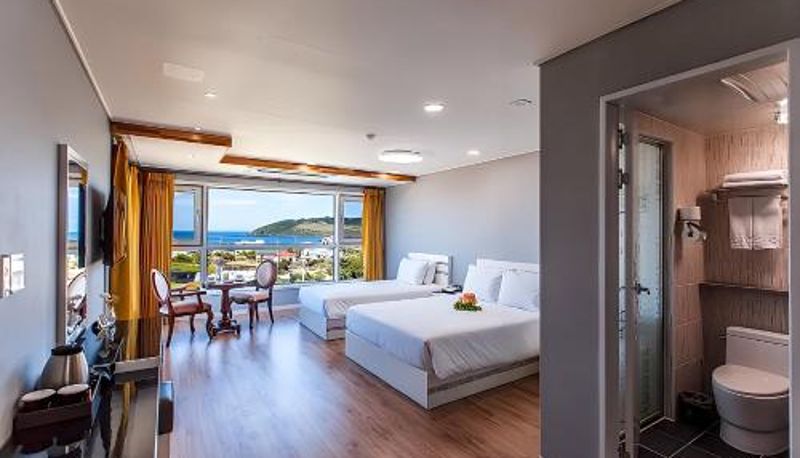 Suite - Hotel Sweet Castle Jeju Hamdeok