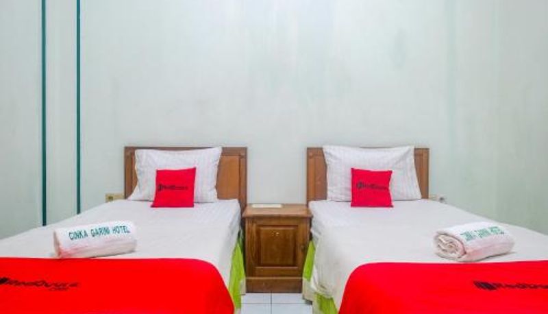 Camera - RedDoorz near XT Square Yogyakarta
