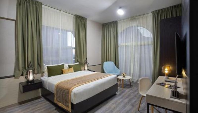 Suite - Express By TIME - Al Khan