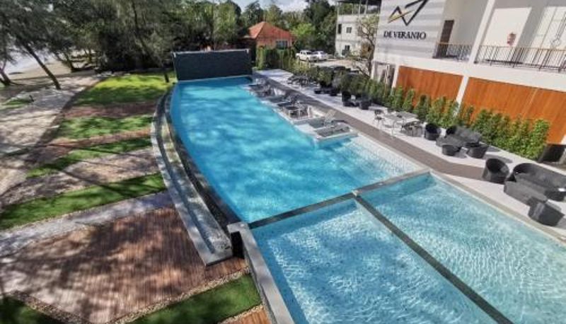 Piscina - De VeraNiO Resort