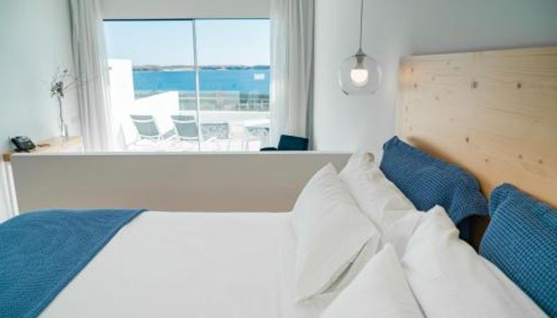 Info - CalaLanzarote Suites Hotel - Adults Only