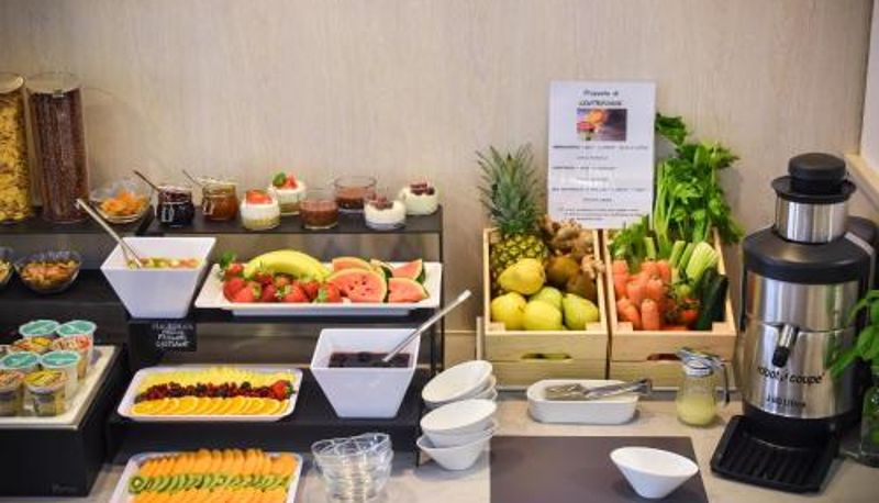 Info - Hotel Lux