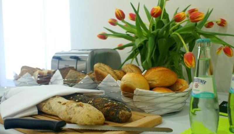 Bufé - Fast Lane Hotel