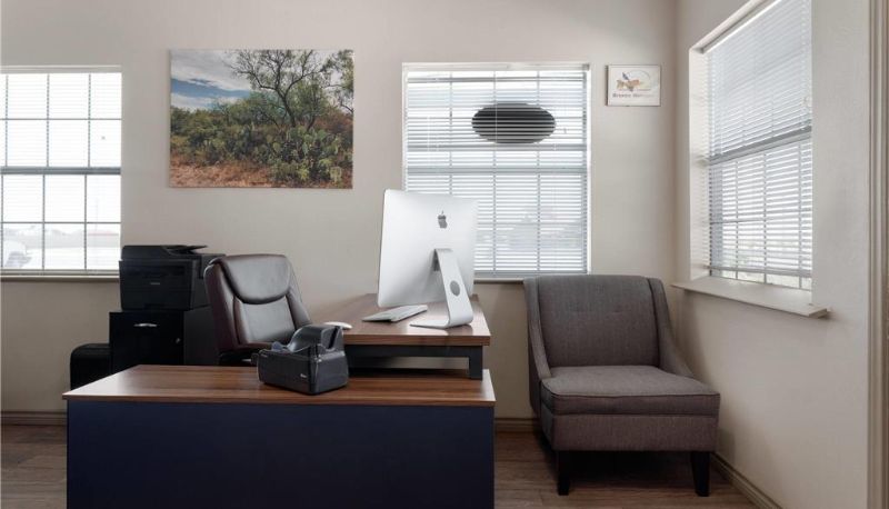 Hall - Eagle's Den Suites Andrews a Travelodge by Wyndham