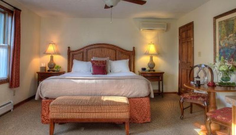 Suite - Woodfield Manor - A Sundance Vacations Property