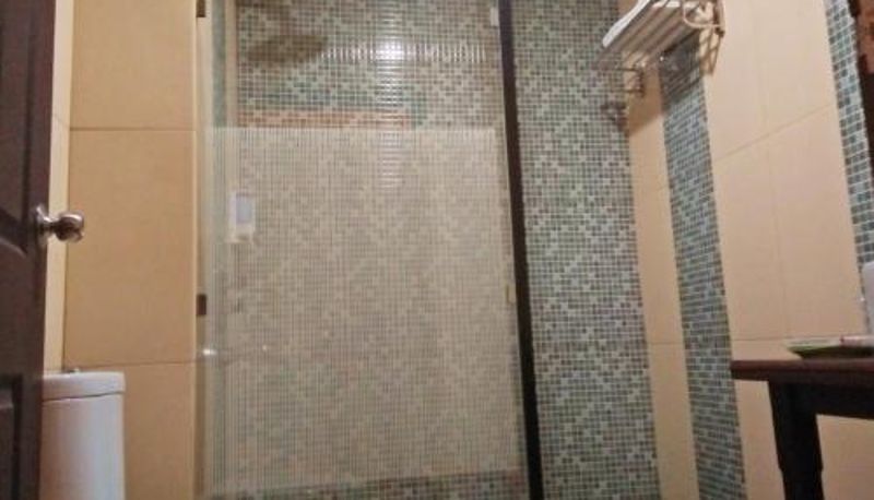 Badezimmer - Arsela Hotel Pangkalan Bun