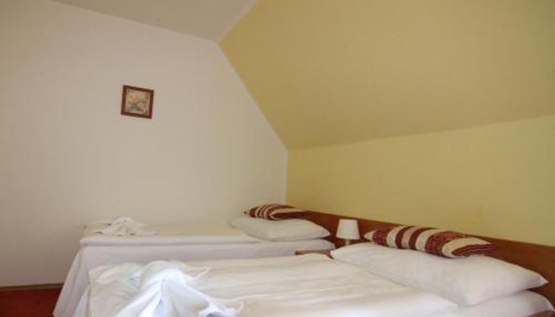 Zona exterior del hotel - Zámek Havířov