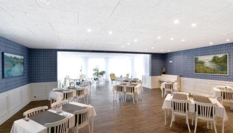 Ontbijtzaal in het restaurant - Usmas muiža