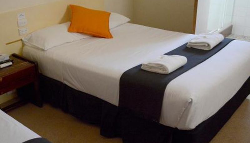 Info - Shamrock Hotel Motel Temora