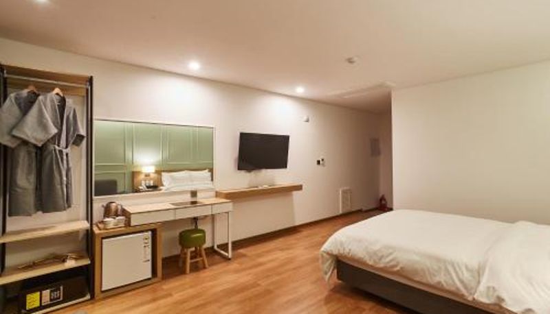 Zimmer - Hotel the maru