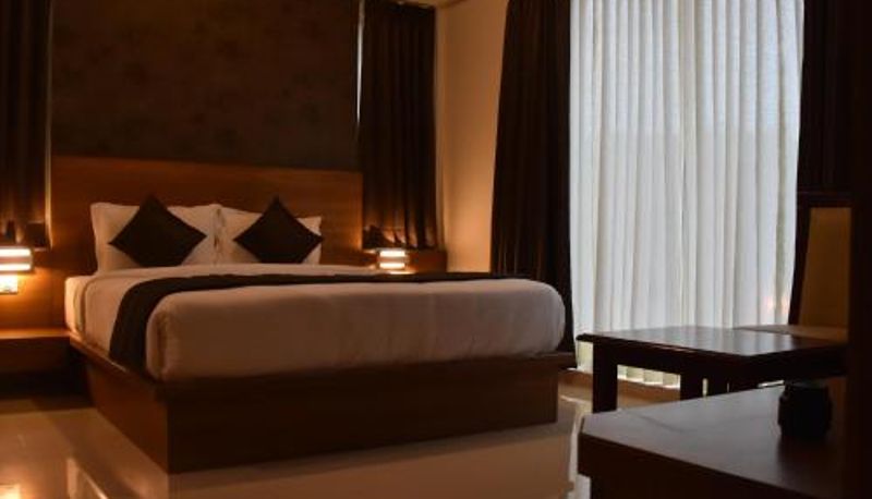 Info - Heritage Inn