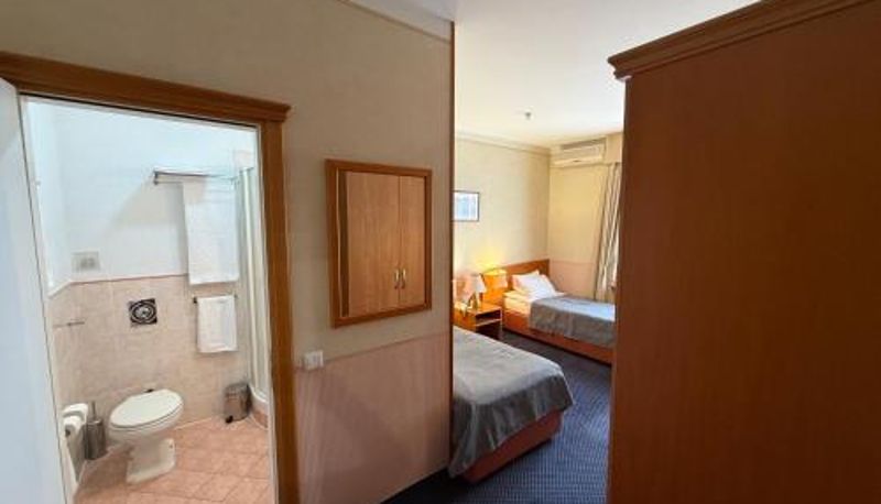 Room - Marko Polo Hotel