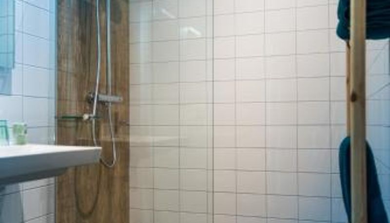 Banyo - Beach Hotel Oostvoorne