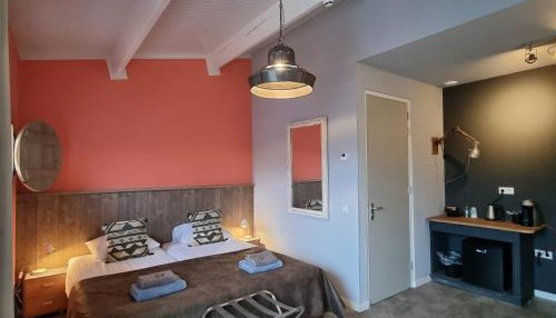Bilgi - Beach Hotel Oostvoorne