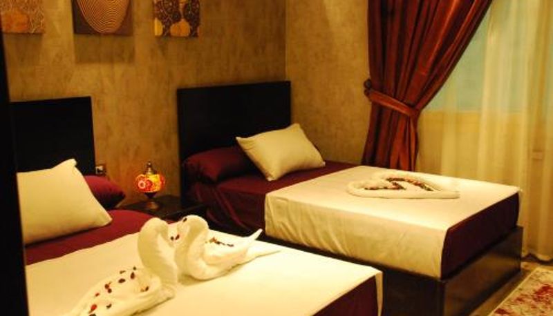 Zimmer - Pyramids Planet Hotel