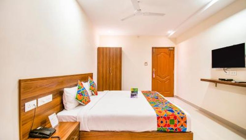 Informacje - FabHotel Thejas Paaradise - Nr Coimbatore Institute of Technology
