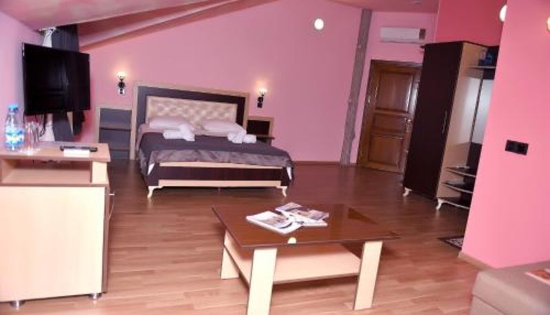 Oda - Yaffle Inn Shaki Boutique Hotel