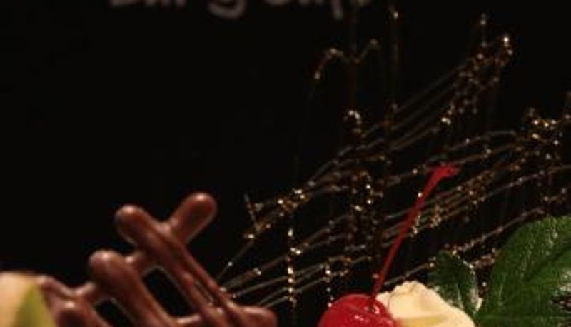 Frühstücksraum innerhalb des Restaurants - Stumpers Hotel