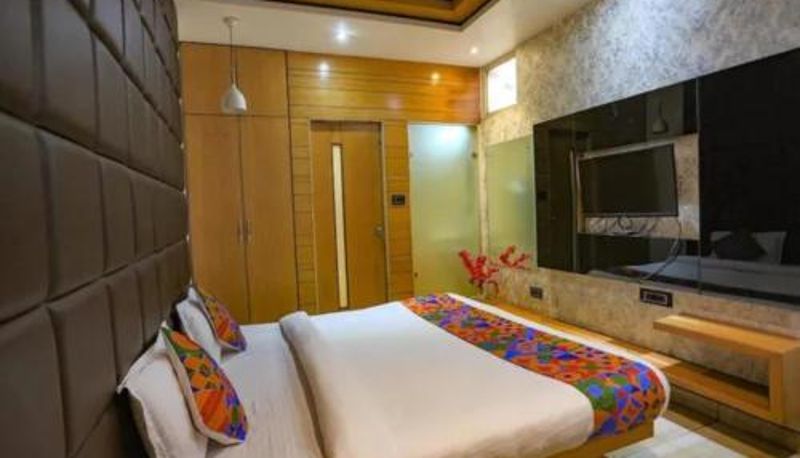 Info - FabHotel Sun Park