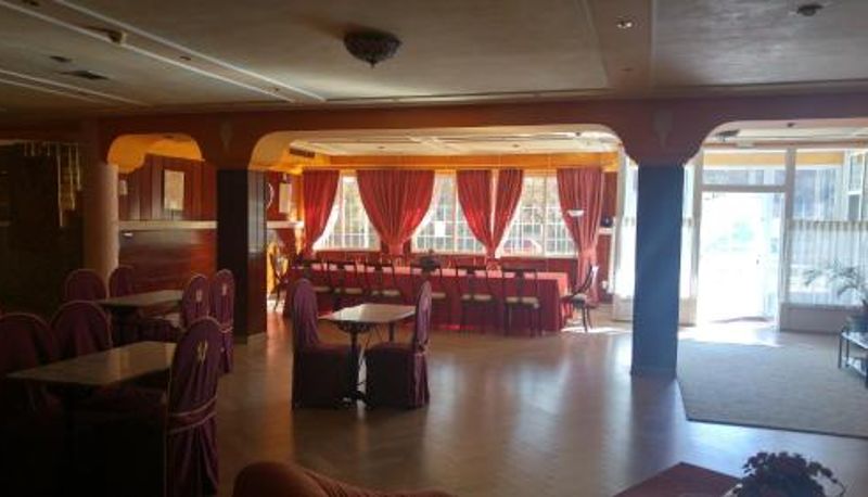 Sala śniadaniowa w restauracji - Hotel Cabañas