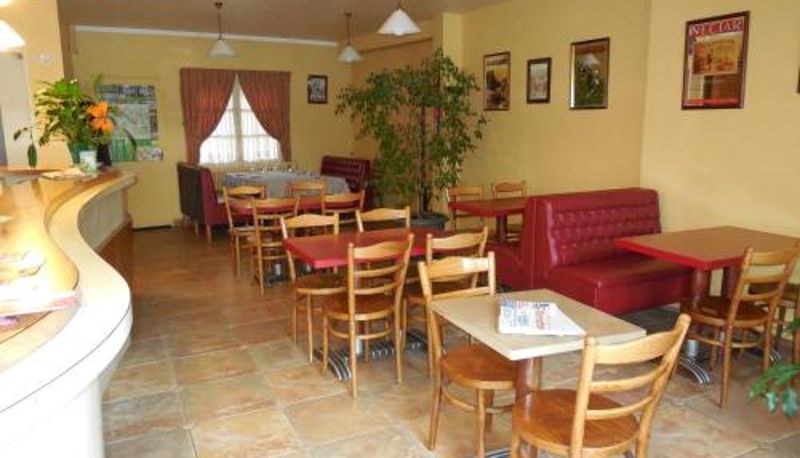 Sala śniadaniowa w restauracji - Hôtel le Lion d'Or Hotel Autonome