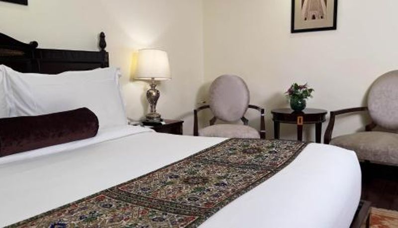 Info - Heritage Luxury Suites