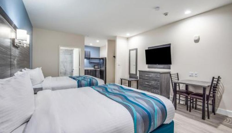 Standart oda - Americas Best Value Inn & Suites Houston at Hwy 6