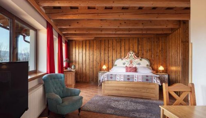Bilgi - Hotel Křížový vrch