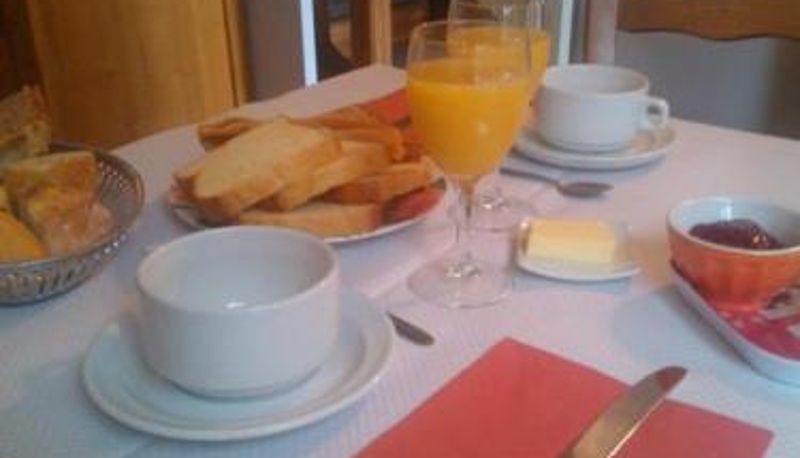 Breakfast room within the restaurant - Pension de Kerioual