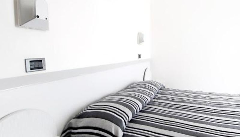 Tripla - Hotel Aria di Mare Bed & Breakfast & Beach in centro a Riccione