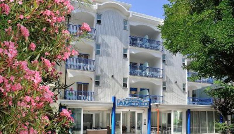 Información - Hotel Amedeo