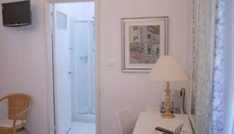 Room - Hotel Ligure