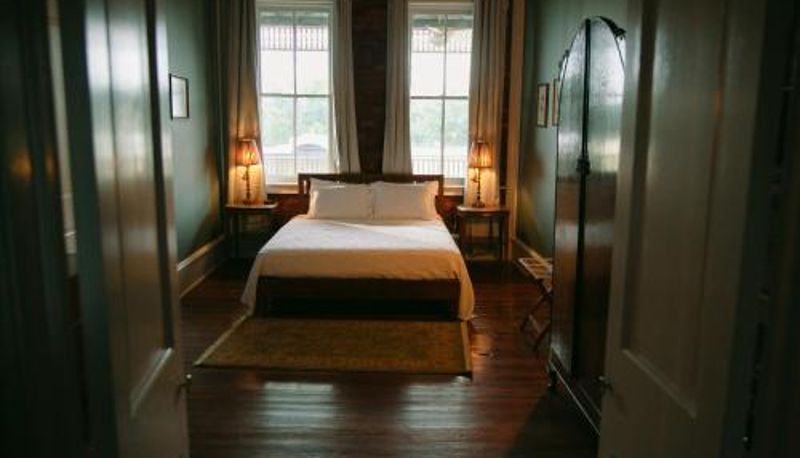 Camera - The Grand Hotel