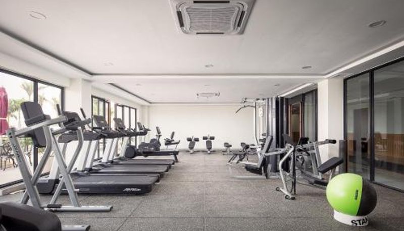 Zona de bienestar y gimnasio - Vakara Hotel Kep