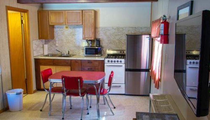 Bilgi - High Country Motel and Cabins