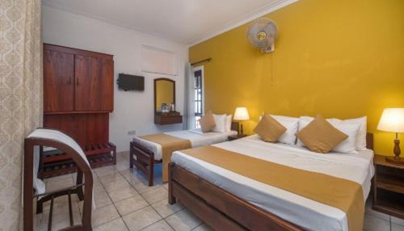 Chambre triple - Ceyloni Lake Residency
