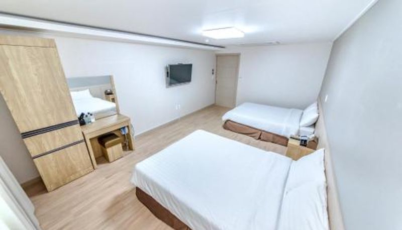 Habitación familiar - Jungmoon City Hotel & J-hill Hotel