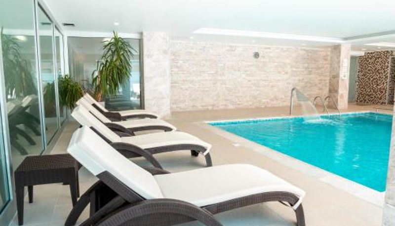Piscina - Garden City Hotel Konjic