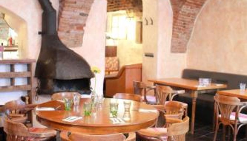 Frühstücksraum innerhalb des Restaurants - Penzion Bohemia