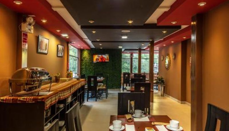 Frühstücksraum innerhalb des Restaurants - Hotel Ferré Boulevard