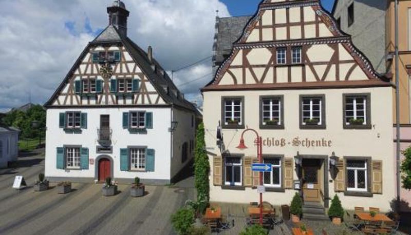 Info - Hotel zur Schloß-Schenke