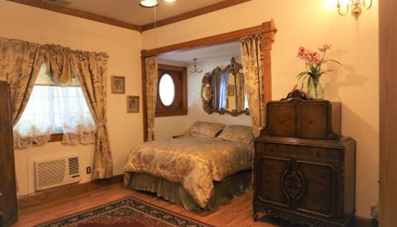 Zimmer - Mariposa Hotel Inn