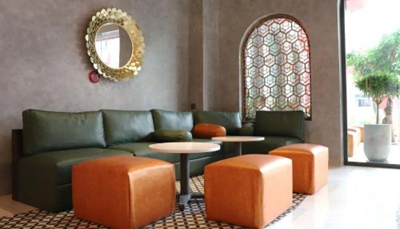 Resepsiyon - HOME Hotel