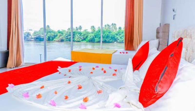 Kamer - Amber House Lanka